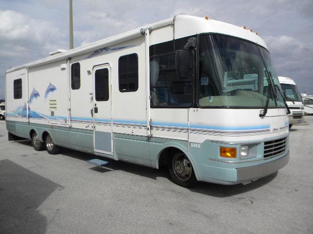 Used 1999 National Dolphin 5350-VRTEC Class A - Gas For Sale